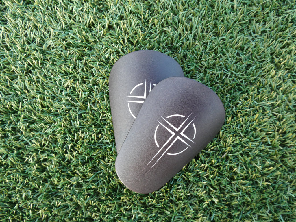 Grip Socken + Mini Shinpads Bundle